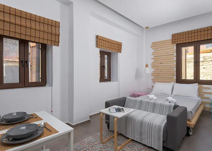 Pensionat Alley 7, Old Town 4*