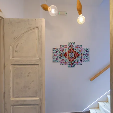 Alley 7, Old Town Πανσιόν 4*