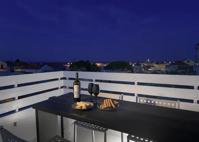 Alley 7, Old Town Pensión